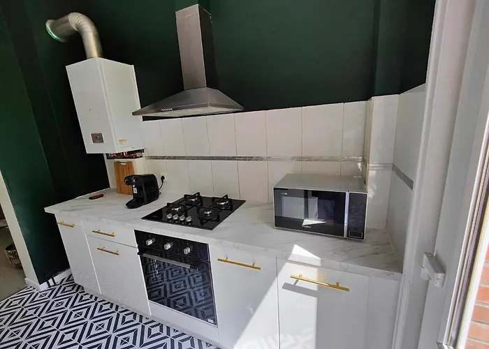 Le Rainbow - Grand Avec Terrasse 아파트